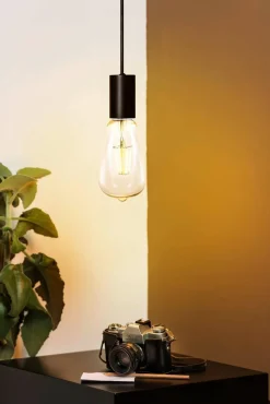 Eglo lamp LED warm wit 220 lm 4W E27
