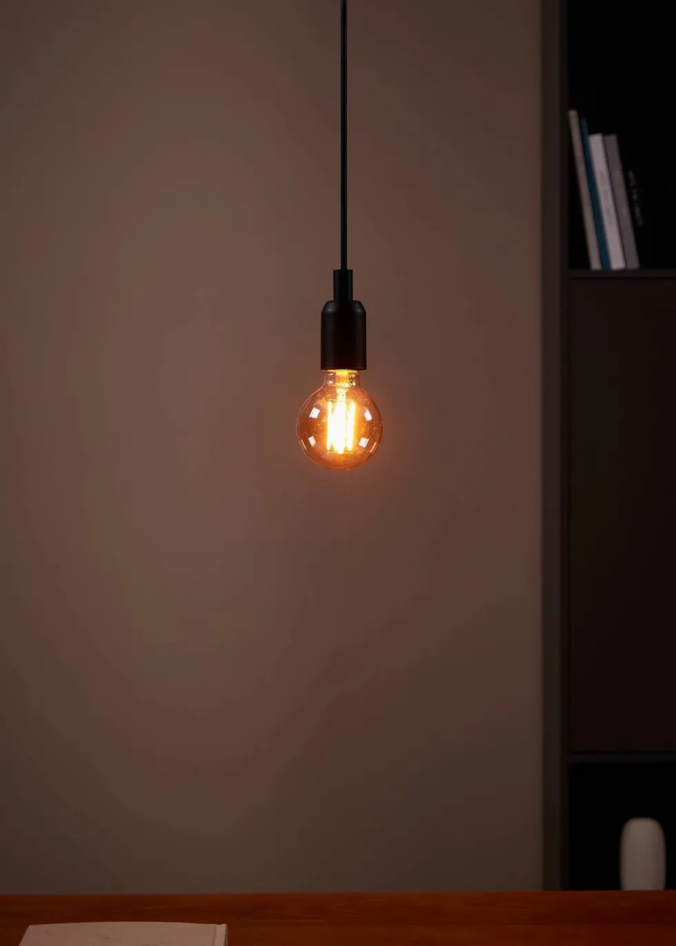 Eglo LED lamp E27 Golden Age extra warm 300 lm 4 W Globe 80
