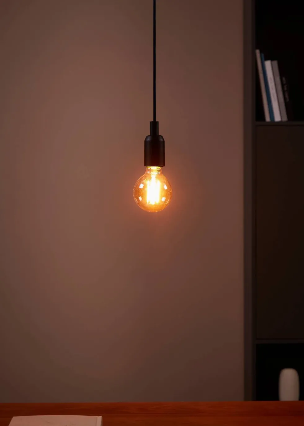 Eglo LED lamp E27 Golden Age extra warm 300 lm 4 W Globe 80