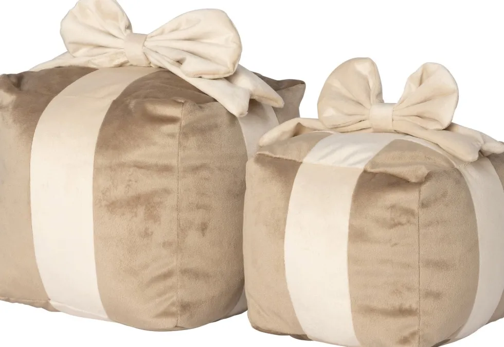 Intratuin sierkussen Cadeau taupe / crème 15 x 15 cm
