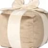 Intratuin sierkussen Cadeau taupe / crème 20 x 20 cm